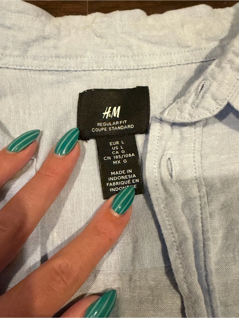 H&M Light Blue Casual Button-Up Shirt - Long Sleeve